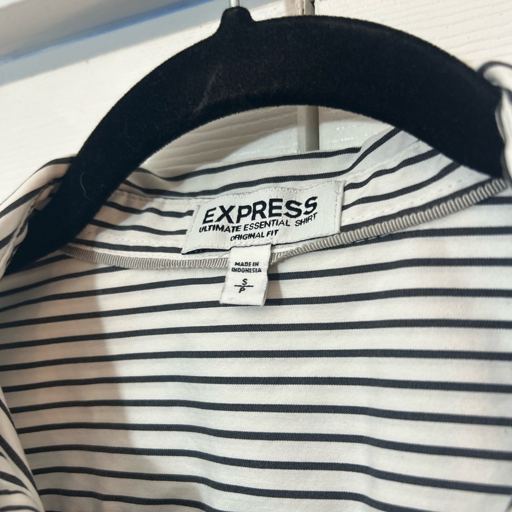 Express Ultimate Essential Striped Button-Down Sh… - image 2
